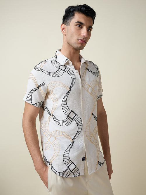 Thomas Scott Men Beige Short Sleeves Spread Collar Slim Fit Embroidered Shirt