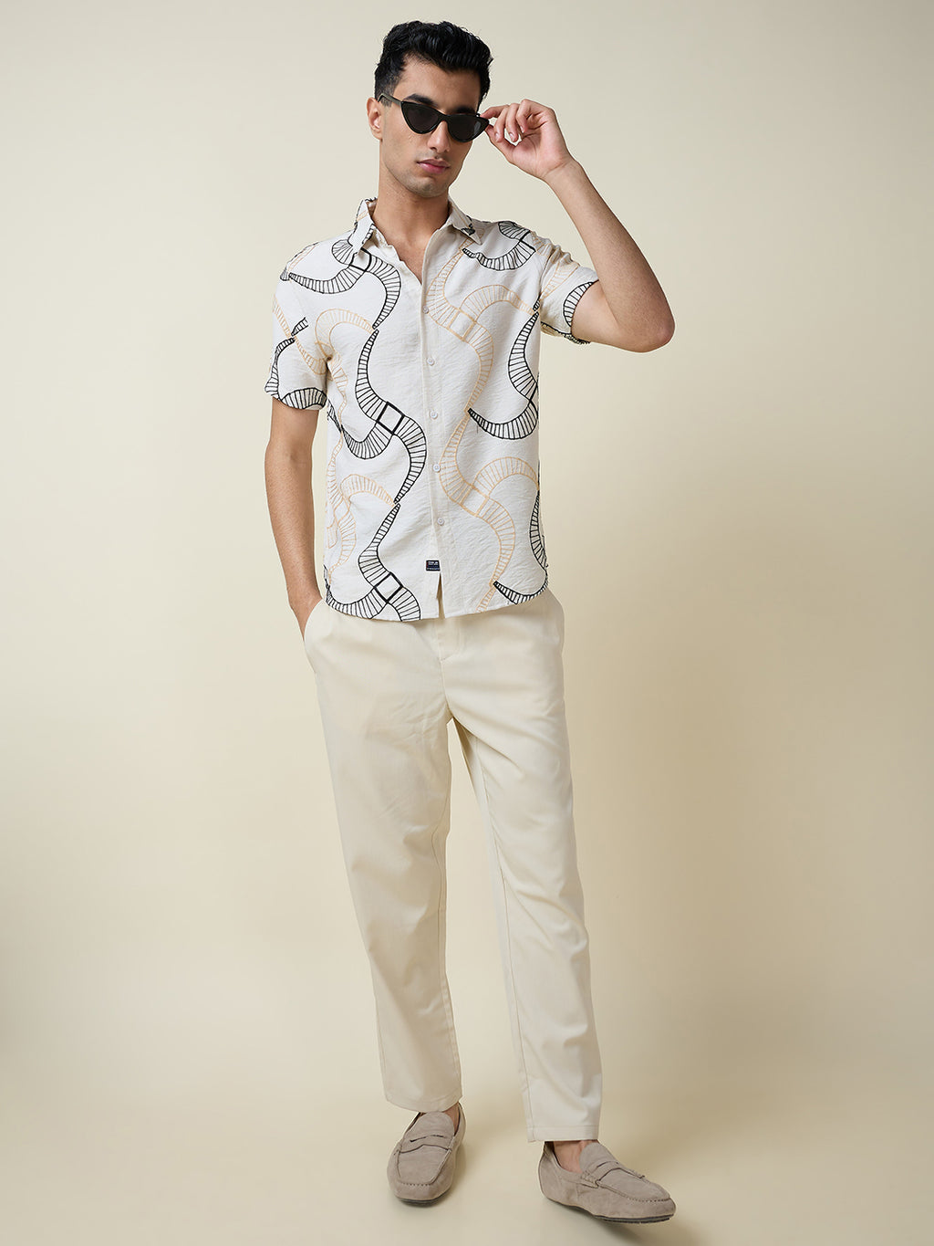 Thomas Scott Men Beige Short Sleeves Spread Collar Slim Fit Embroidered Shirt