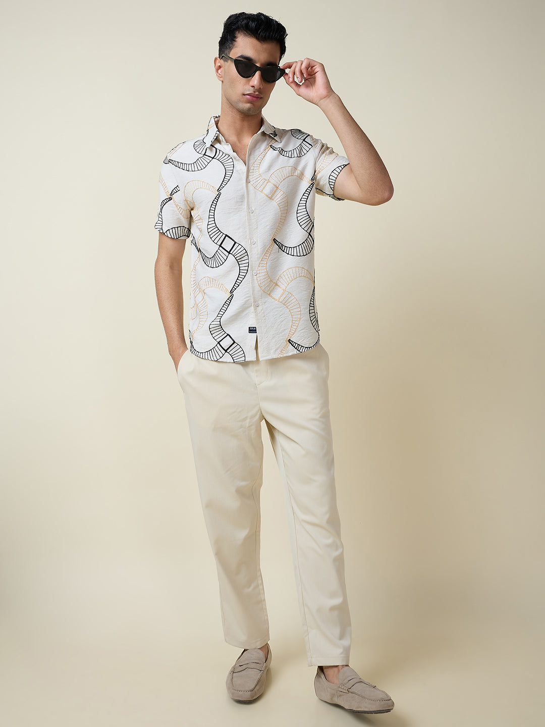 Thomas Scott Men Beige Short Sleeves Spread Collar Slim Fit Embroidered Shirt