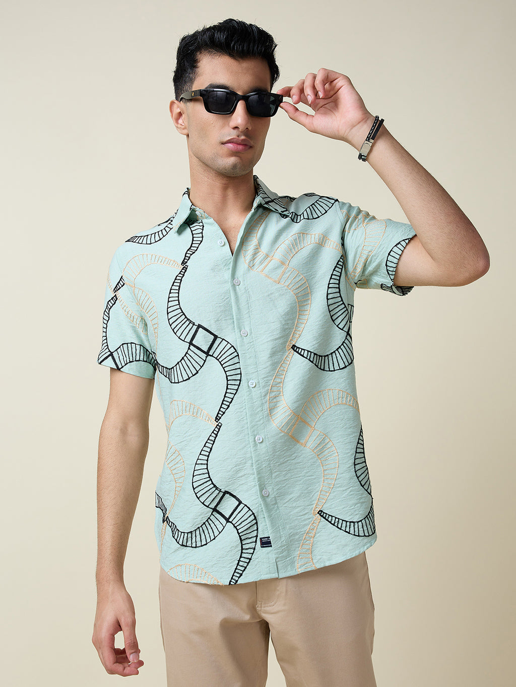 Thomas Scott Men Green Short Sleeves Spread Collar Slim Fit Embroidered Shirt