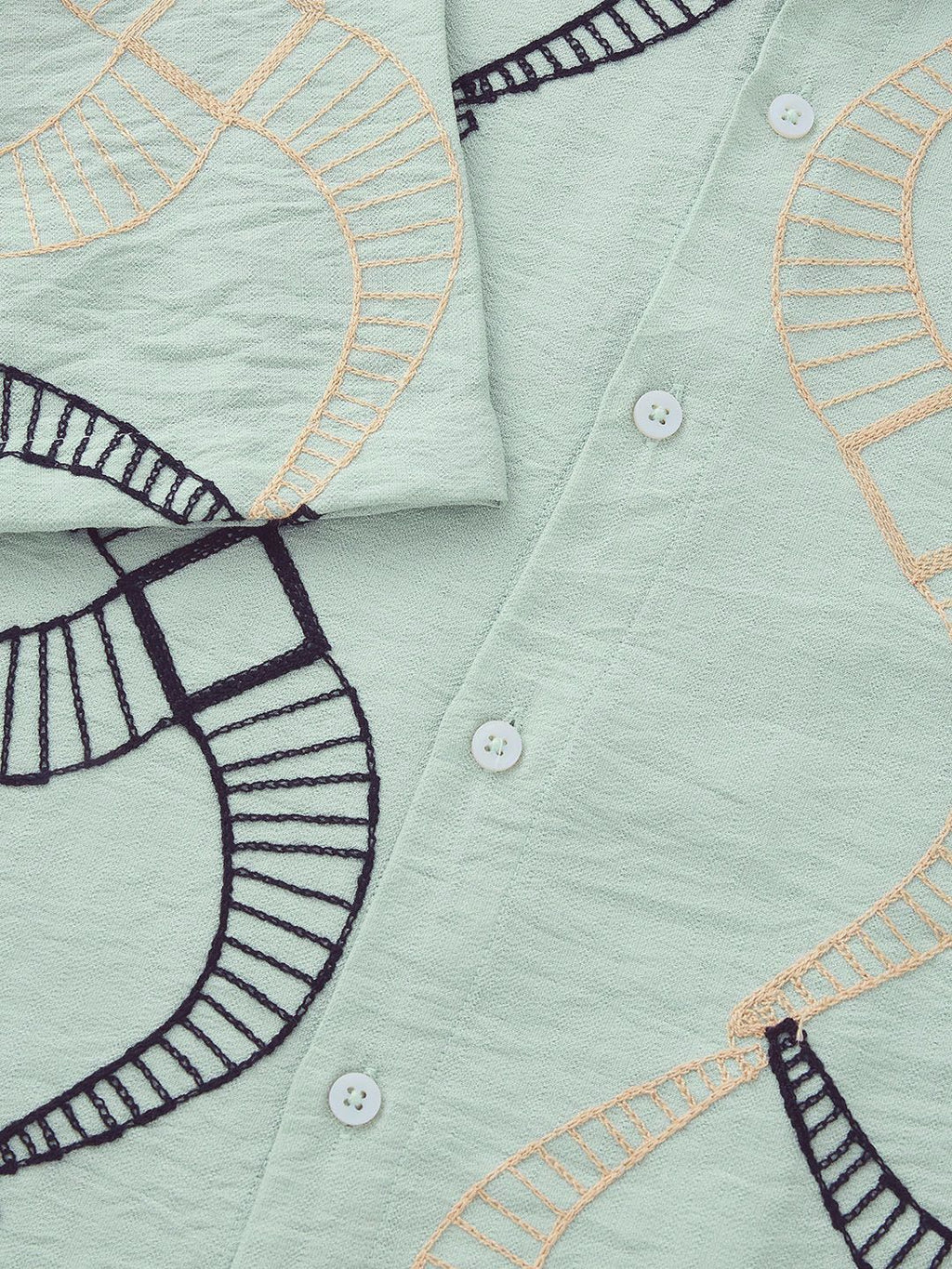 Green Short Sleeves Spread Collar Slim Fit Embroidered Shirt For Men