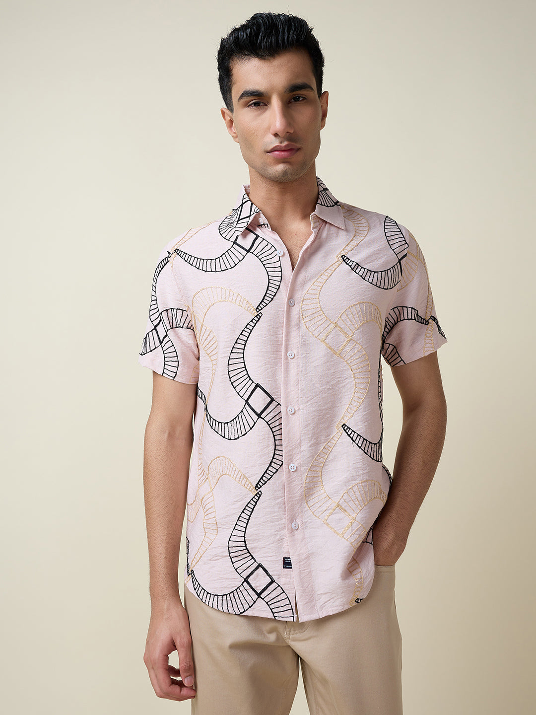 Thomas Scott Men Pink Short Sleeves Spread Collar Slim Fit Embroidered Shirt