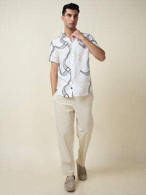 Thomas Scott Men White Short Sleeves Spread Collar Slim Fit Embroidered Shirt