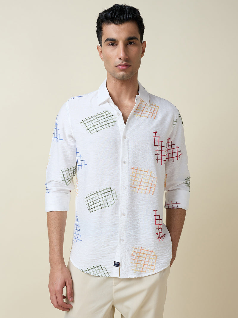 Thomas Scott Men White Long Sleeves Spread Collar Slim Fit Embroidered Shirt