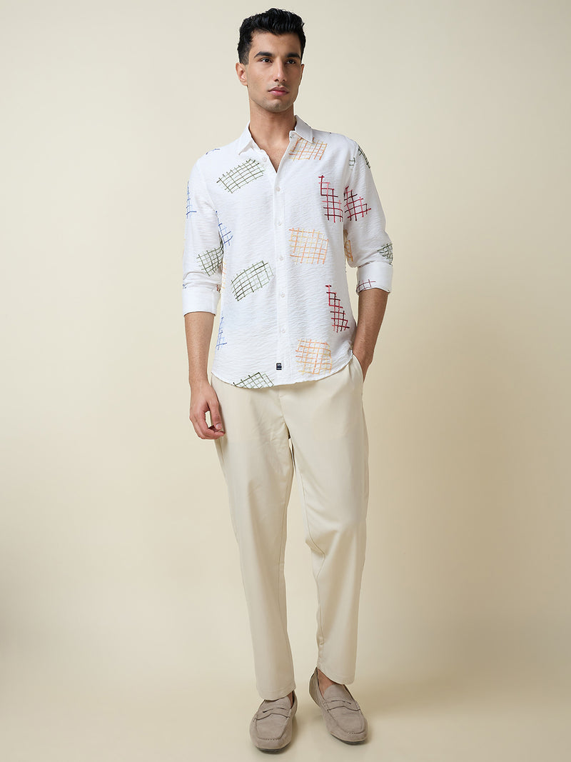 Thomas Scott Men White Long Sleeves Spread Collar Slim Fit Embroidered Shirt