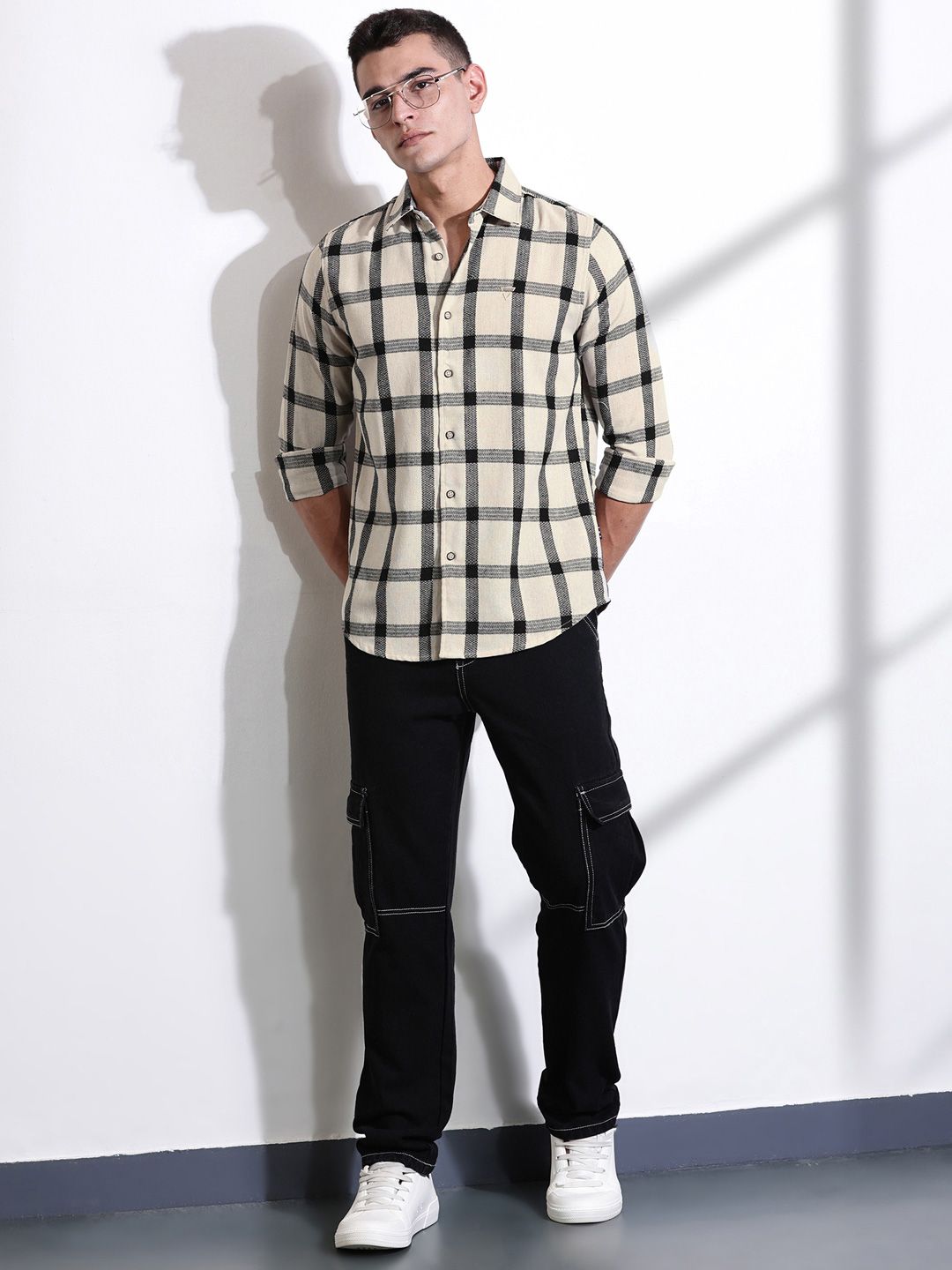 Black Slim Fit Windowpane Checked Cotton Casual Shirt
