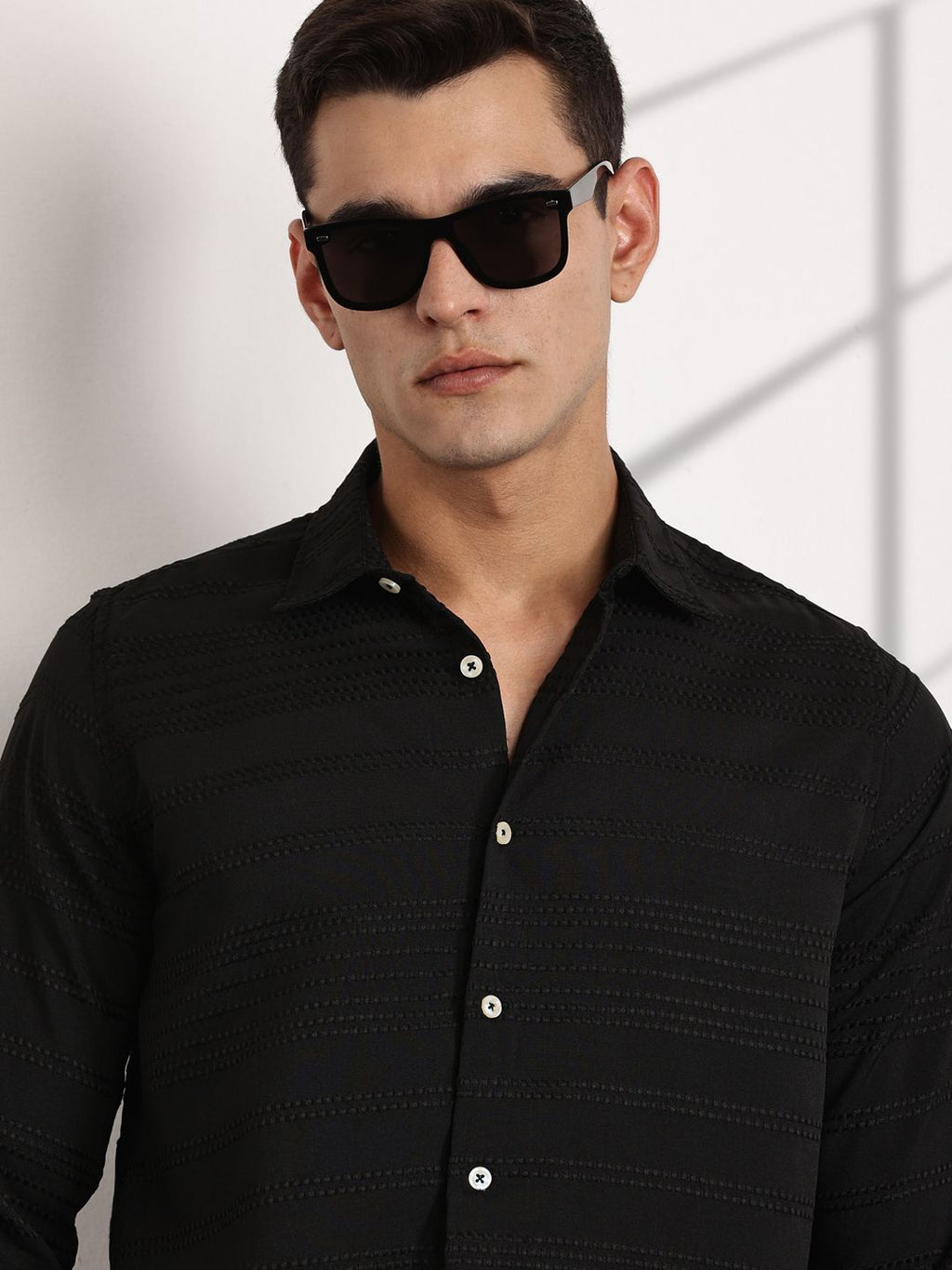 Black Slim Fit Cutaway Collar Long Sleeves Self Design Casual Shirt For Men