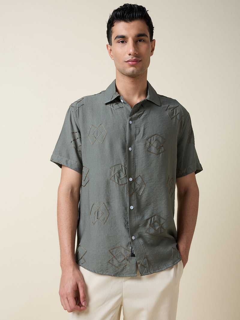 Thomas Scott Men Olive Short Sleeves Spread Collar Oversized Embroidered Shirt