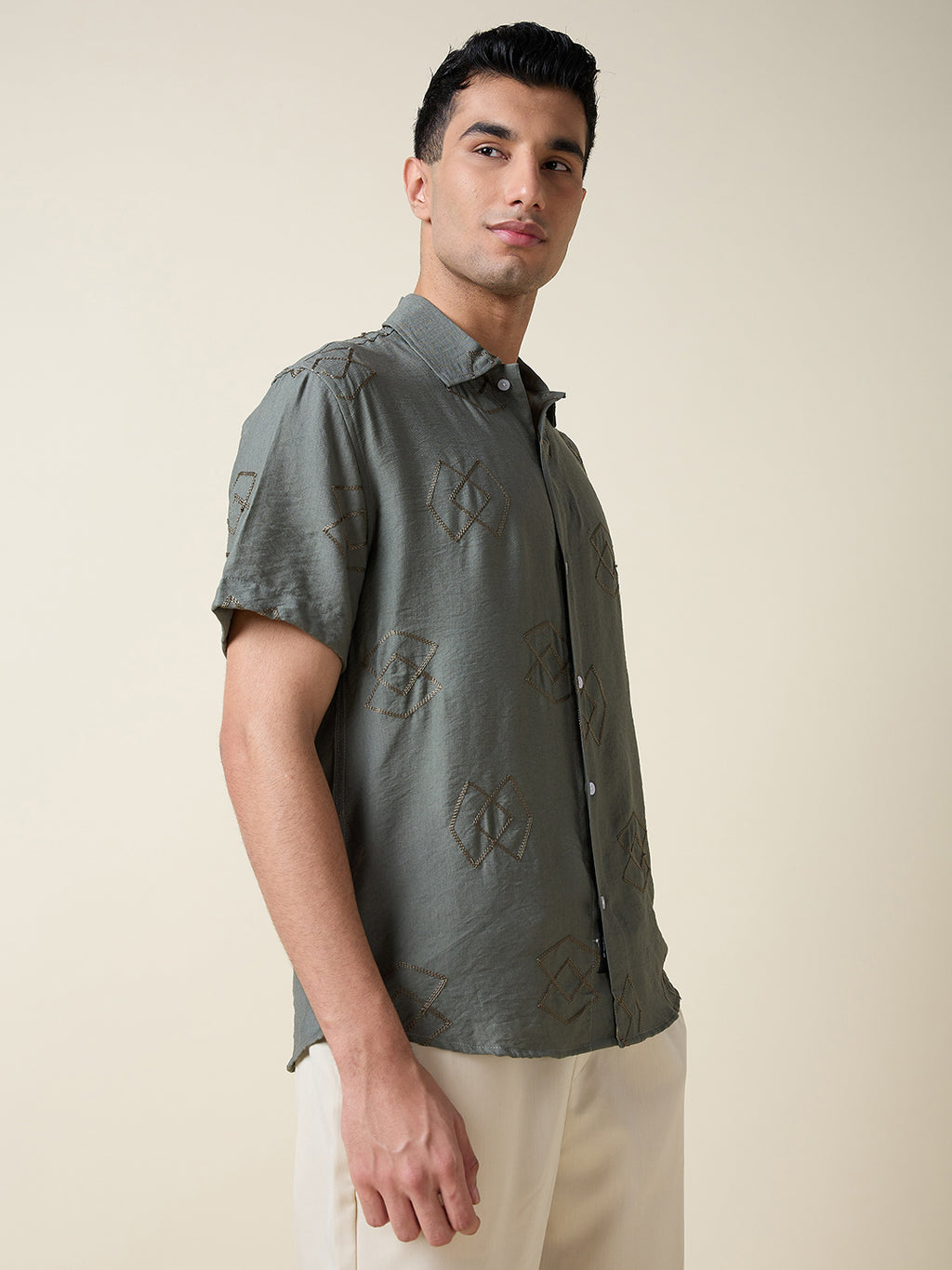 Thomas Scott Men Olive Short Sleeves Spread Collar Oversized Embroidered Shirt