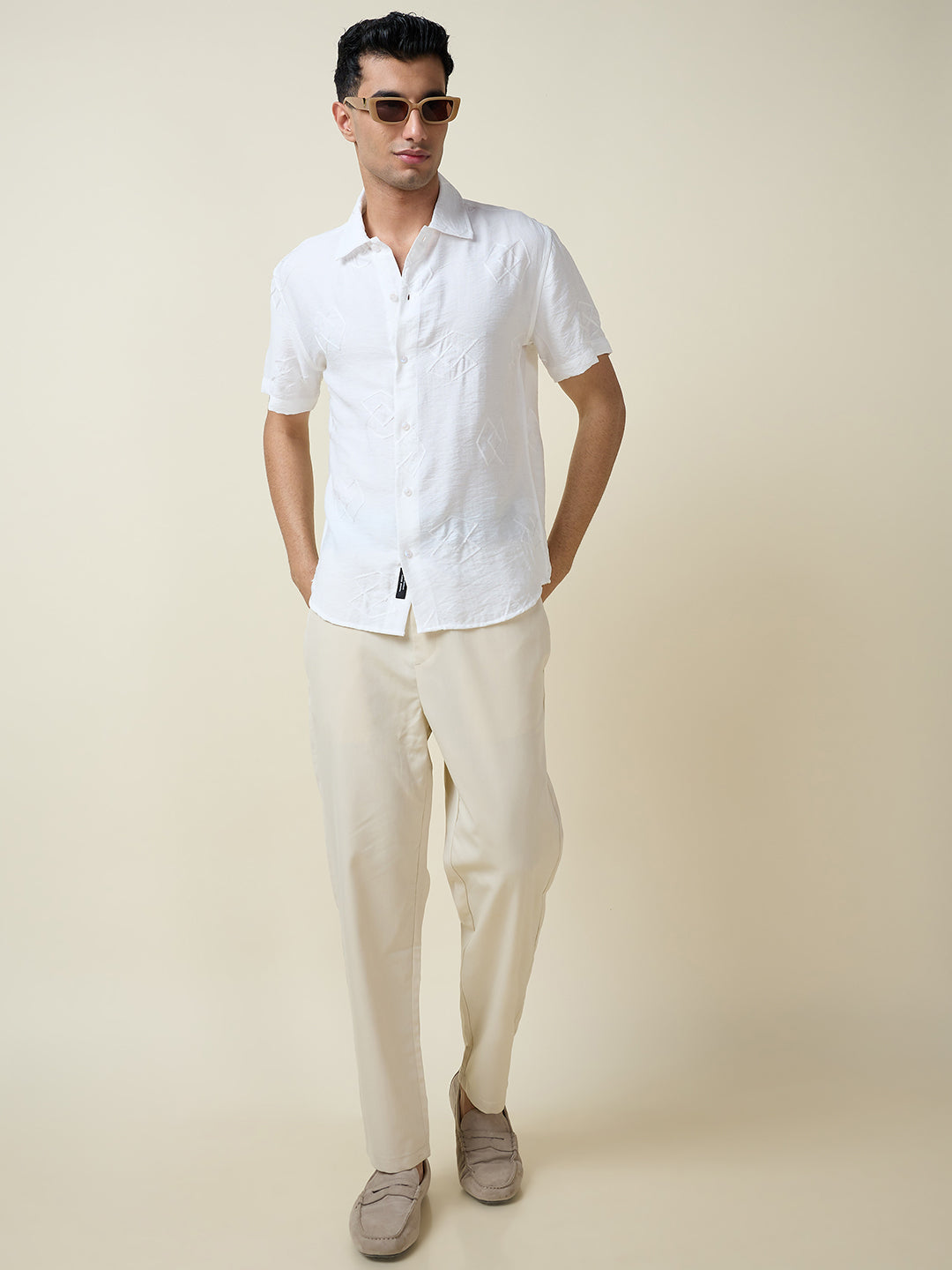 Thomas Scott Men White Short Sleeves Spread Collar Oversized Embroidered Shirt