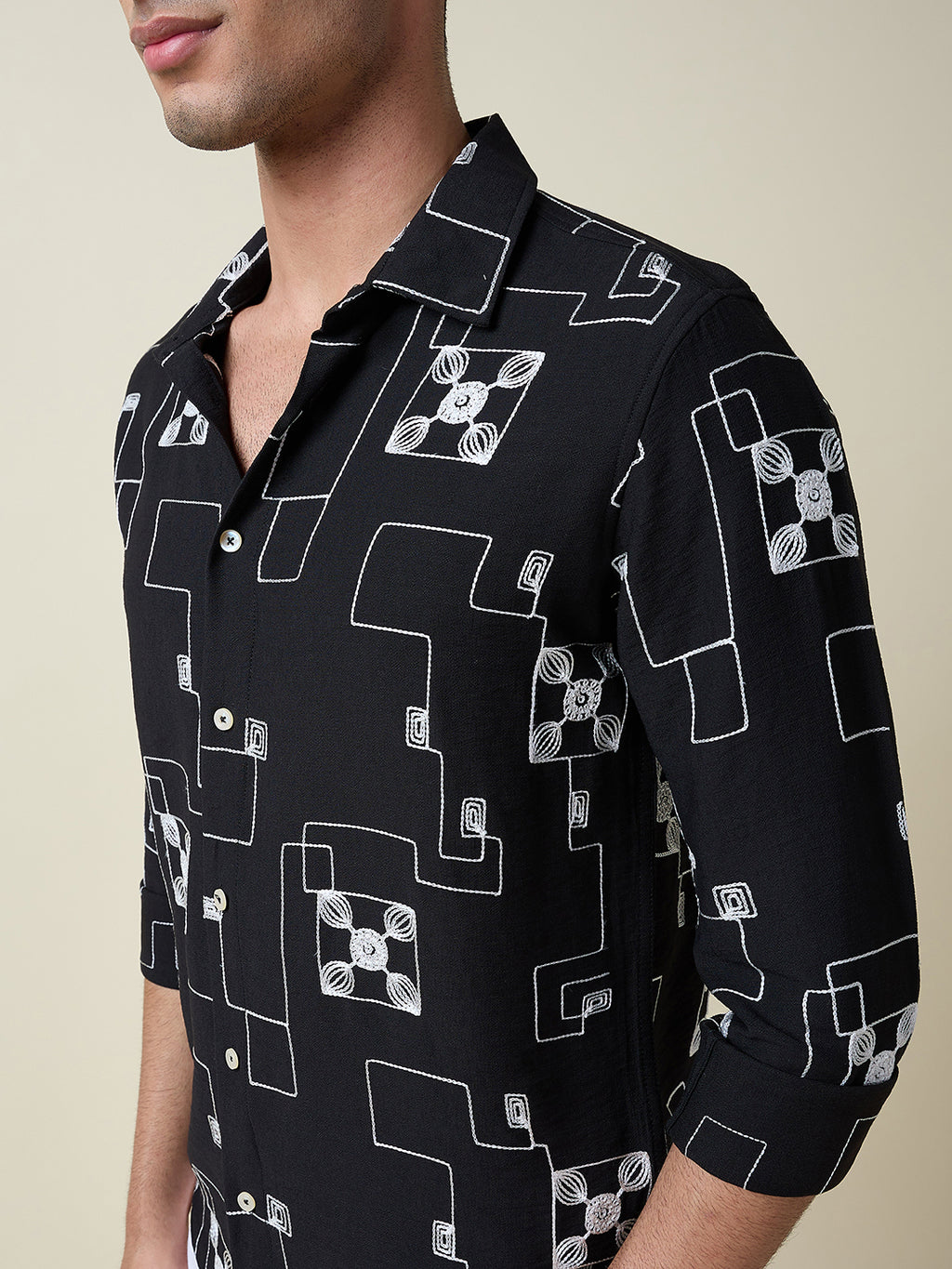 Thomas Scott Men Black Long Sleeves Spread Collar Slim Fit Embroidered Shirt