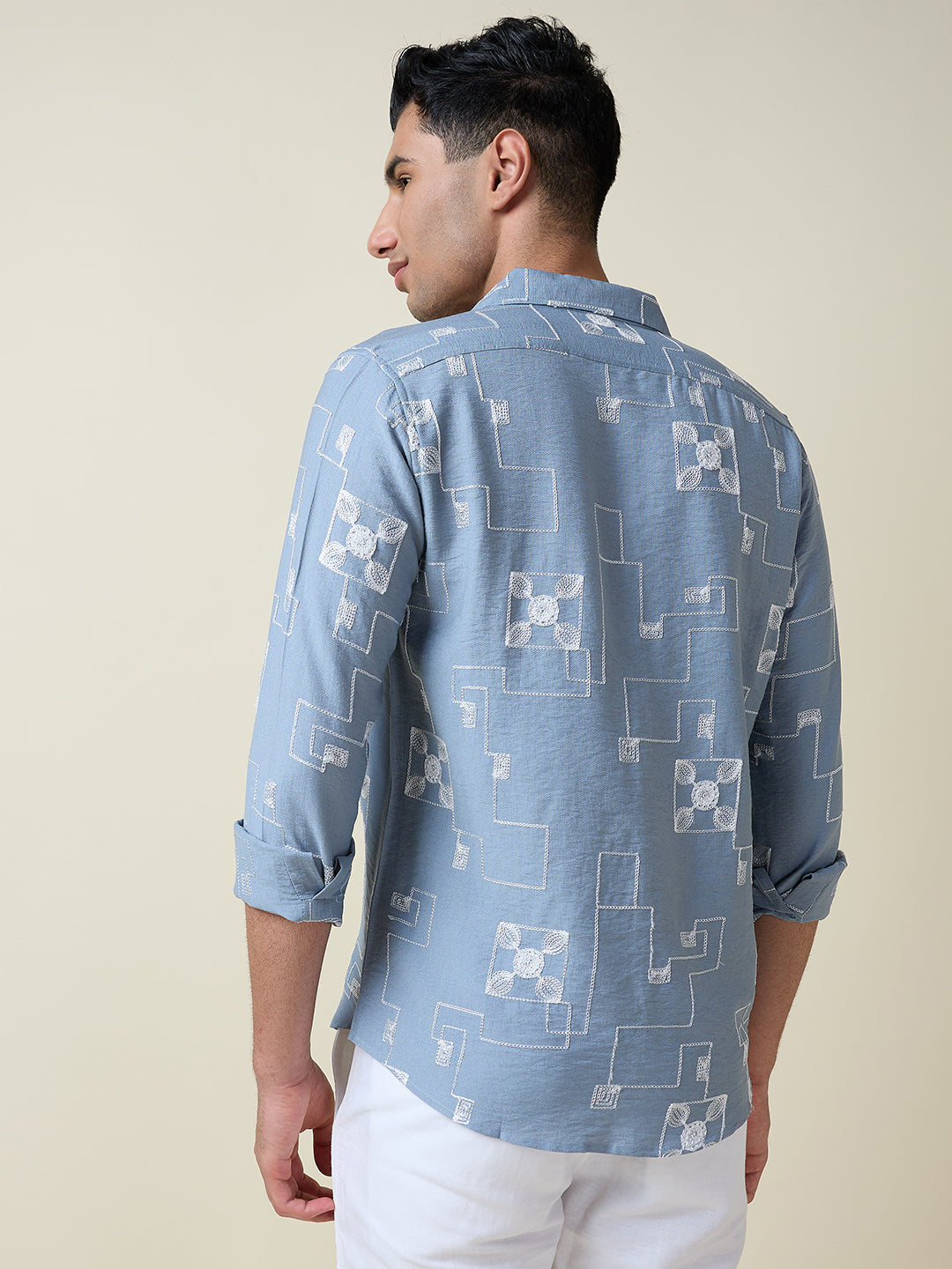Thomas Scott Men Blue Long Sleeves Spread Collar Slim Fit Embroidered Shirt