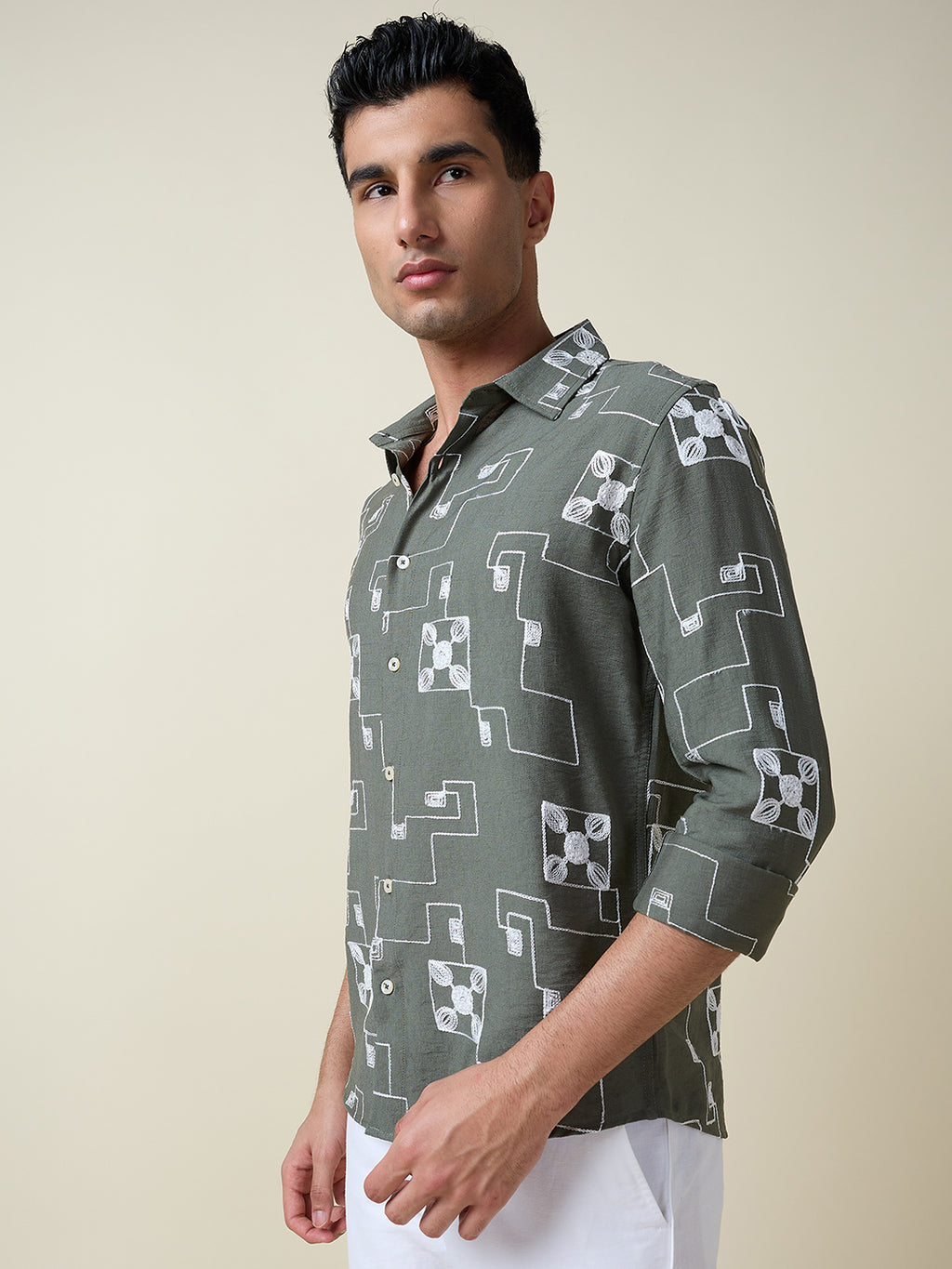Thomas Scott Men Olive Long Sleeves Spread Collar Slim Fit Embroidered Shirt