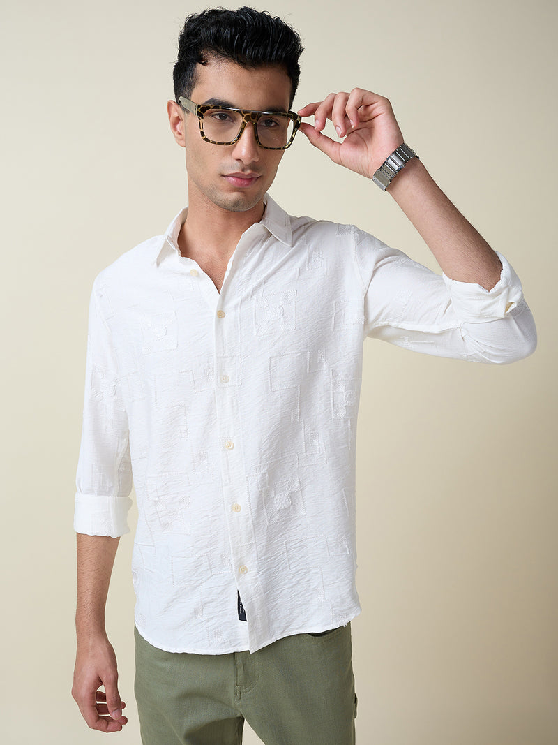 Thomas Scott Men White Long Sleeves Spread Collar Slim Fit Embroidered Shirt