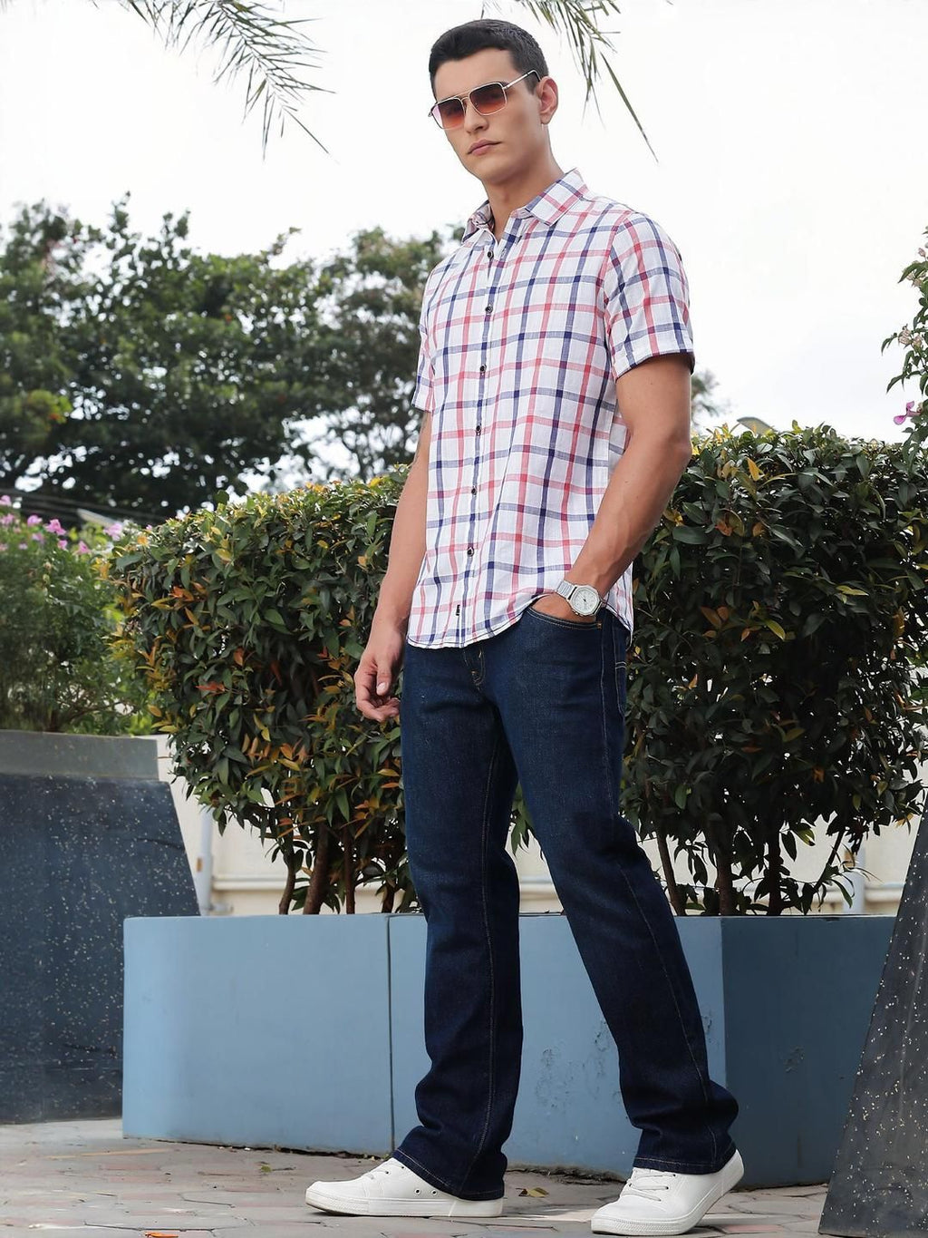 Red Slim Fit Short Sleeves Spread Collar Tartan Checks Casual Shirt For Men