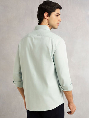 Green Slim Fit Long Sleeves Solid Spread Collar 100% Cotton Twill Casual Shirt For Men