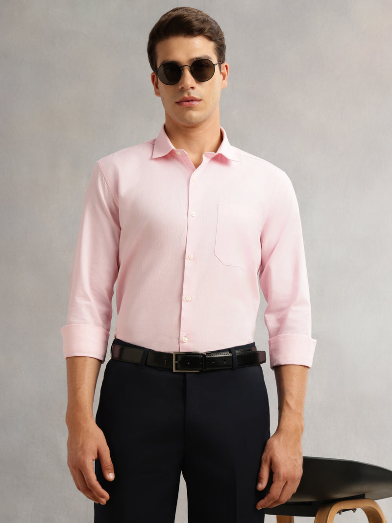 Thomas Scott Men Pink Regular Fit Long Sleeves Spread Collar with Contrast Fabric Solid 100% Cotton Formal Shirt
