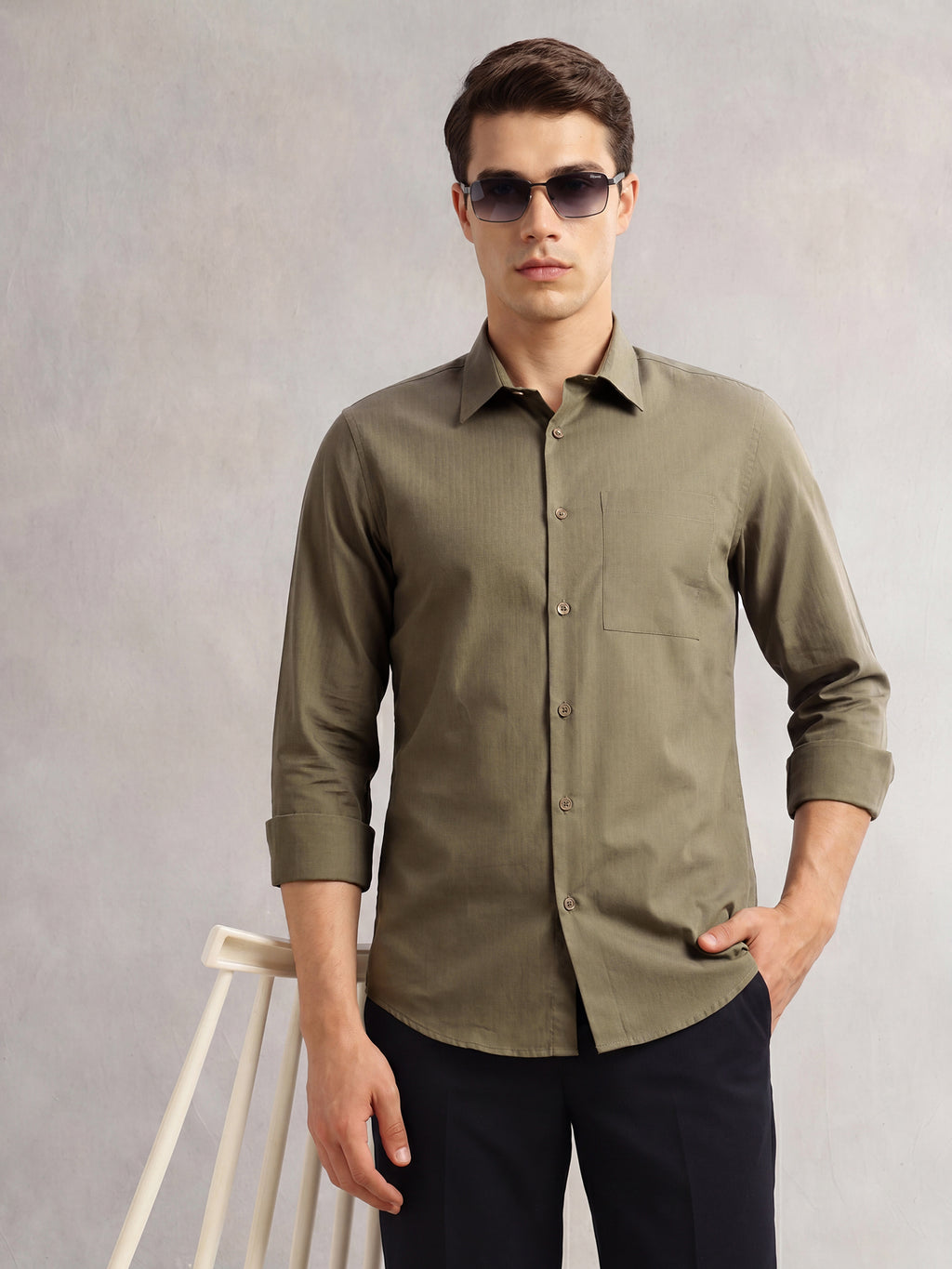 Thomas Scott Men Olive Premium Regular Fit Long Sleeves Spread Collar Textured 100% Cotton Casual Shirt
