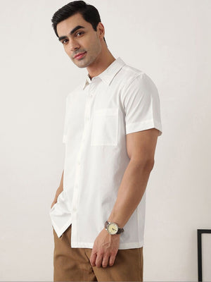 Thomas Scott Men Premium White Slim Fit Short Sleeves Spread Collar Solid Casual Shirt