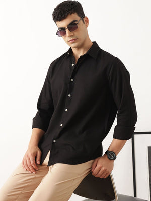 Thomas Scott Men Premium Black Regular Fit Long Sleeves Spread Collar Textured Casual Shirt