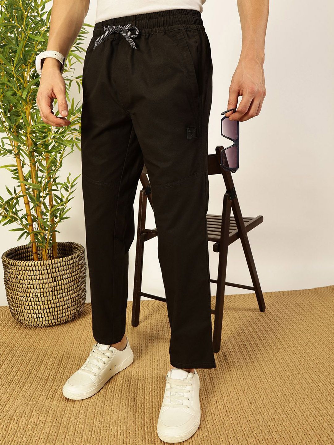 Olive Smart Pleated Mid-Rise Regular Fit Cotton Joggers For Men