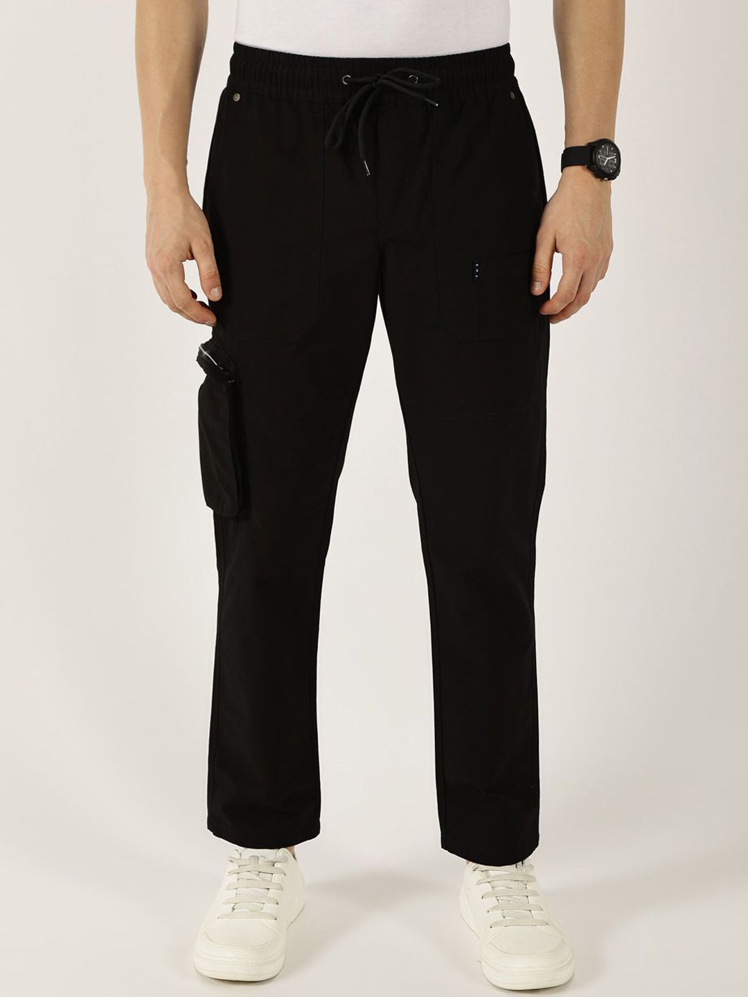 Black Cotton Solid Smart Easy Wash Cargo Trousers