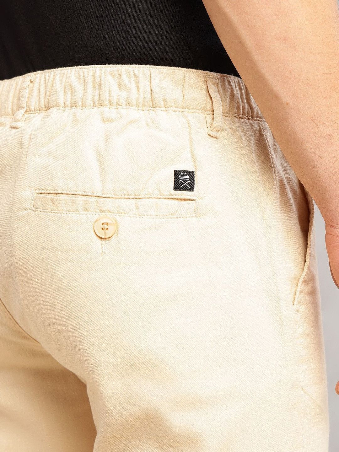 Cream Straight Fit Mid-Rise Solid 4 Pockets Woven Chinos Trouser For Men