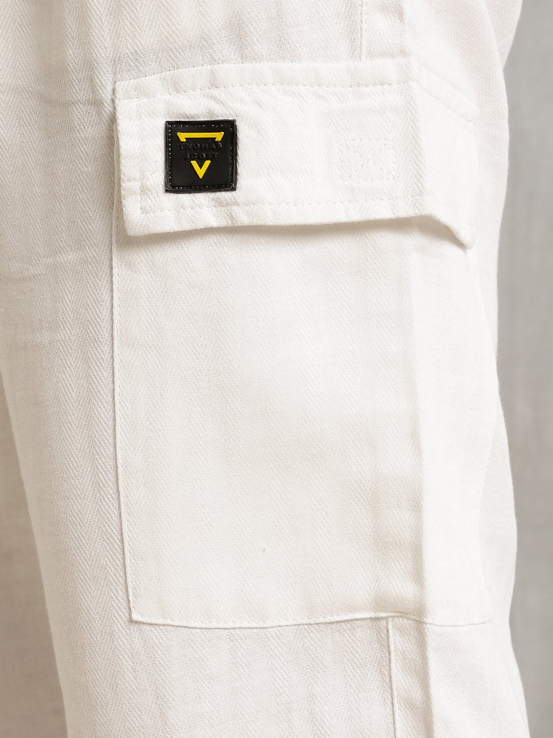 Thomas Scott Men White Regular Fit Mid-Rise Linen Cargo Trouser with Drawstring Closure , 5 Pocket Design