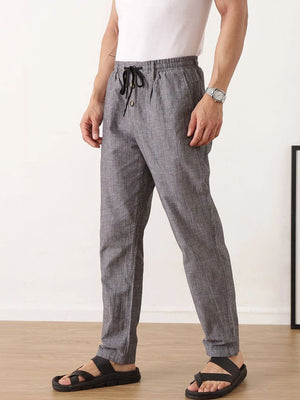 Black Smart Relaxed Fit Mid-Rise Solid Cotton Linen Pleated Casual Trouser For Men