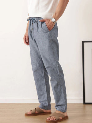 Navy Smart Relaxed Fit Mid-Rise Solid Cotton Linen Pleated Casual Trouser For Men