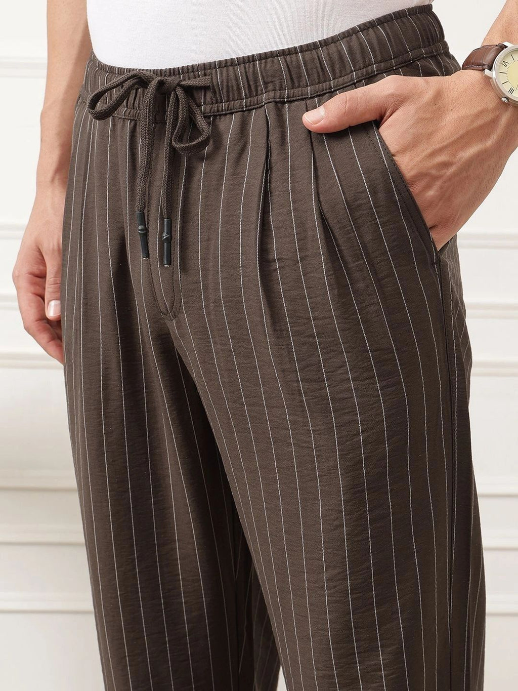 Brown Smart Straight Fit Mid-Rise Pleated Woven Trouser For Men