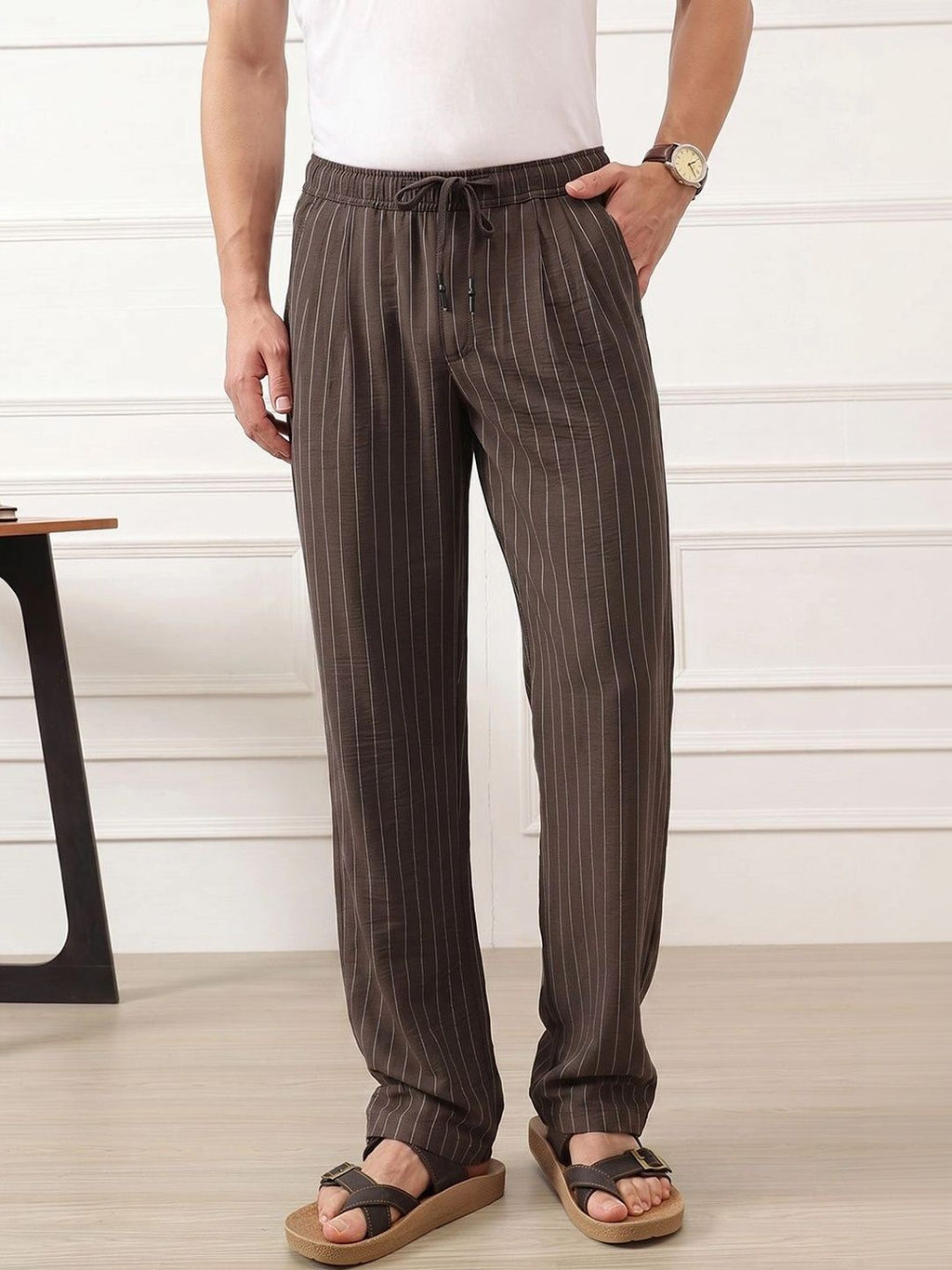 Brown Smart Straight Fit Mid-Rise Pleated Woven Trouser For Men