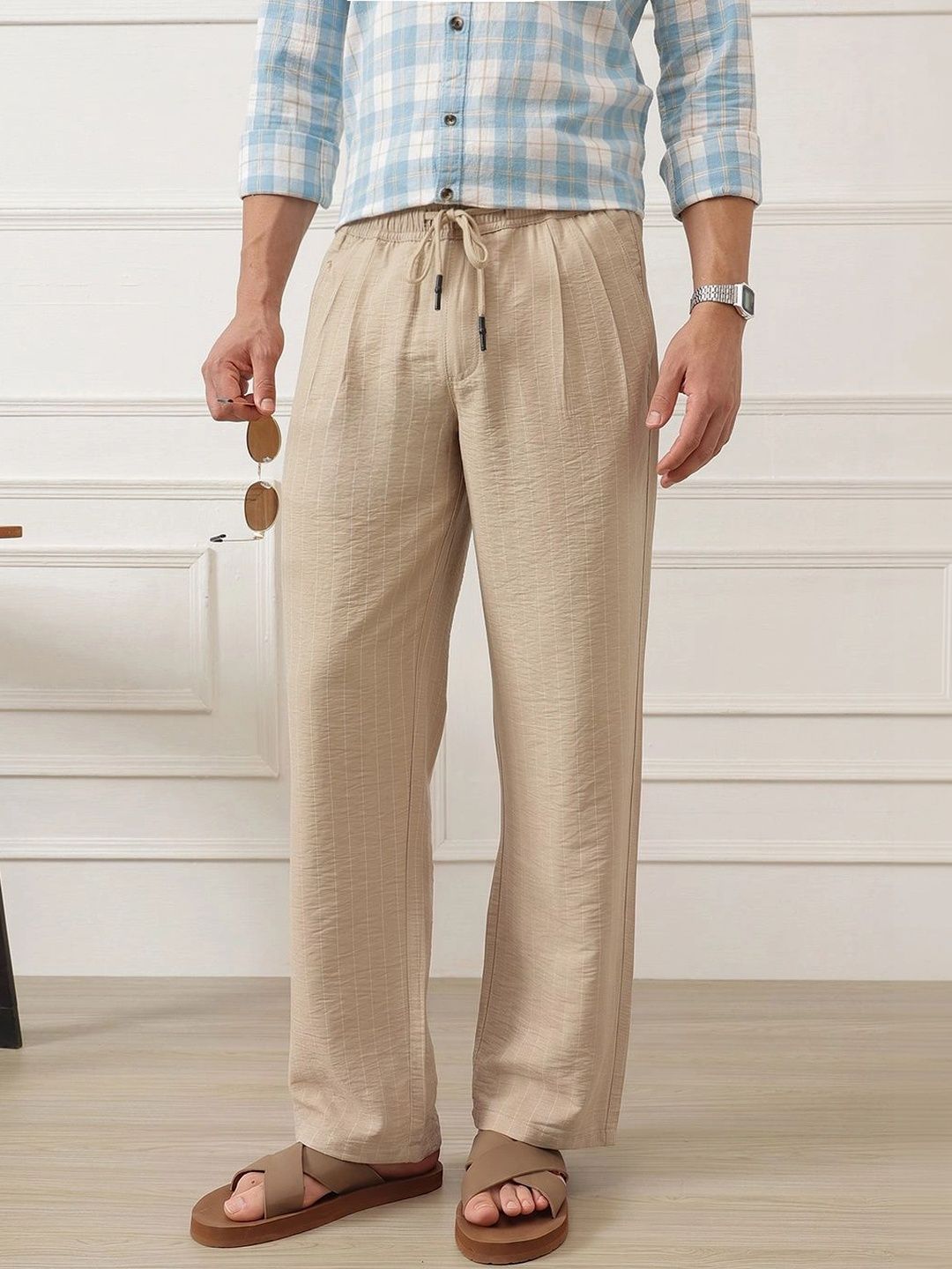 Cream Smart Straight Fit Mid-Rise Pleated Woven Trouser For Men