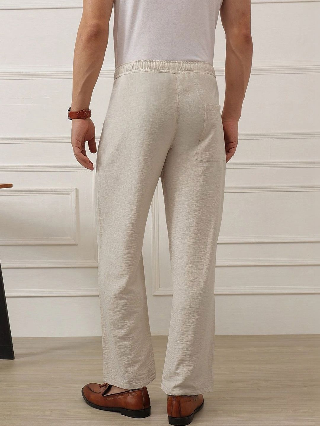 Natural Smart Straight Fit Mid-Rise Pleated Woven Trouser For Men