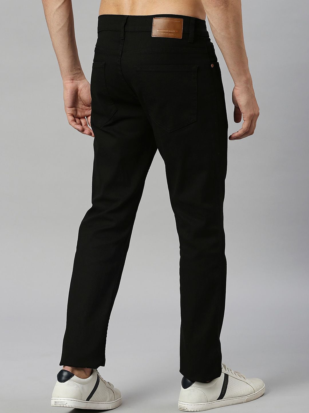 Black Classic Stretchable Jeans For Men