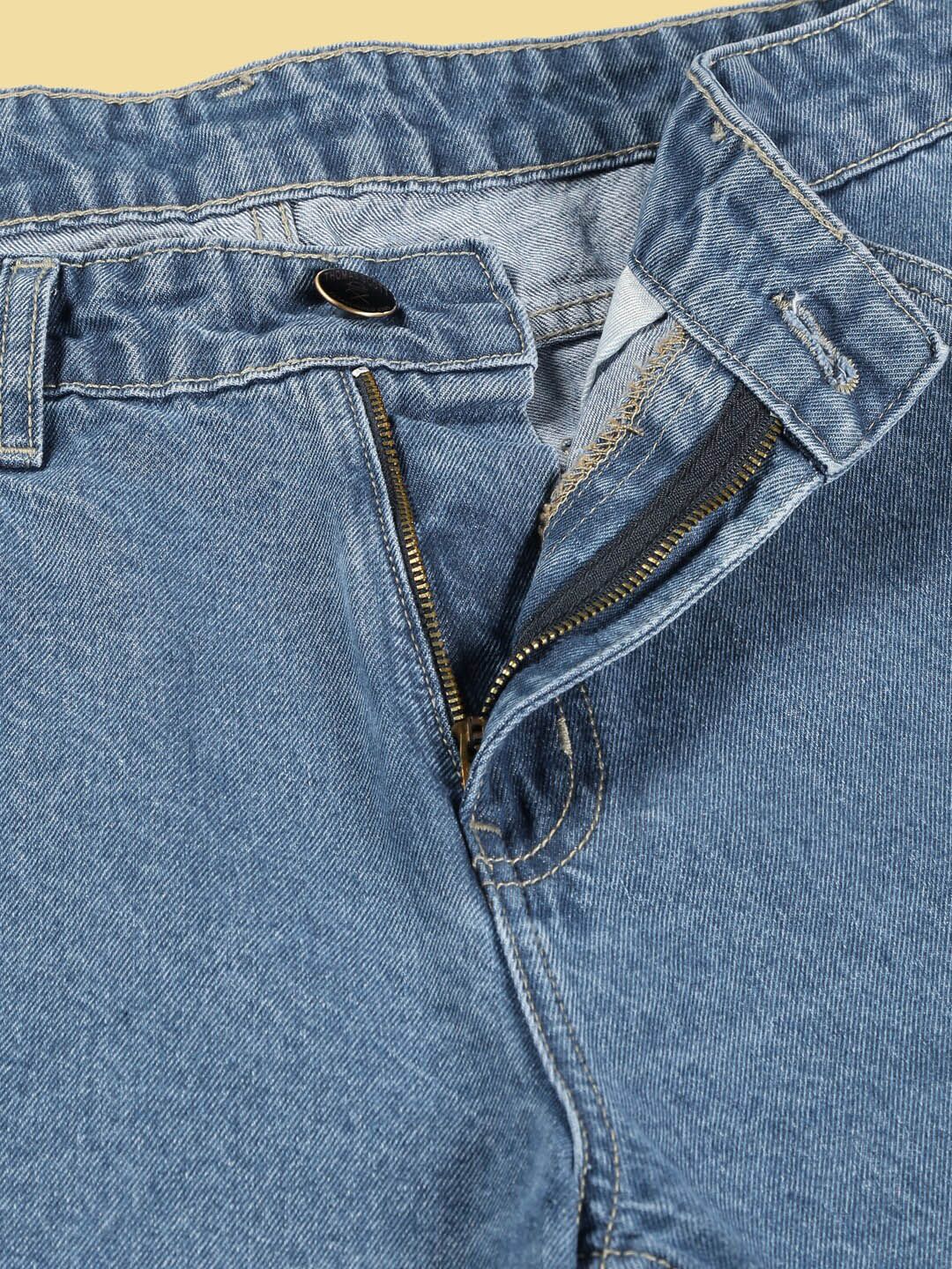 Thomas Scott Men Mid Rise Loose Relaxed Fit Clean Look Light Fade Cotton Jeans