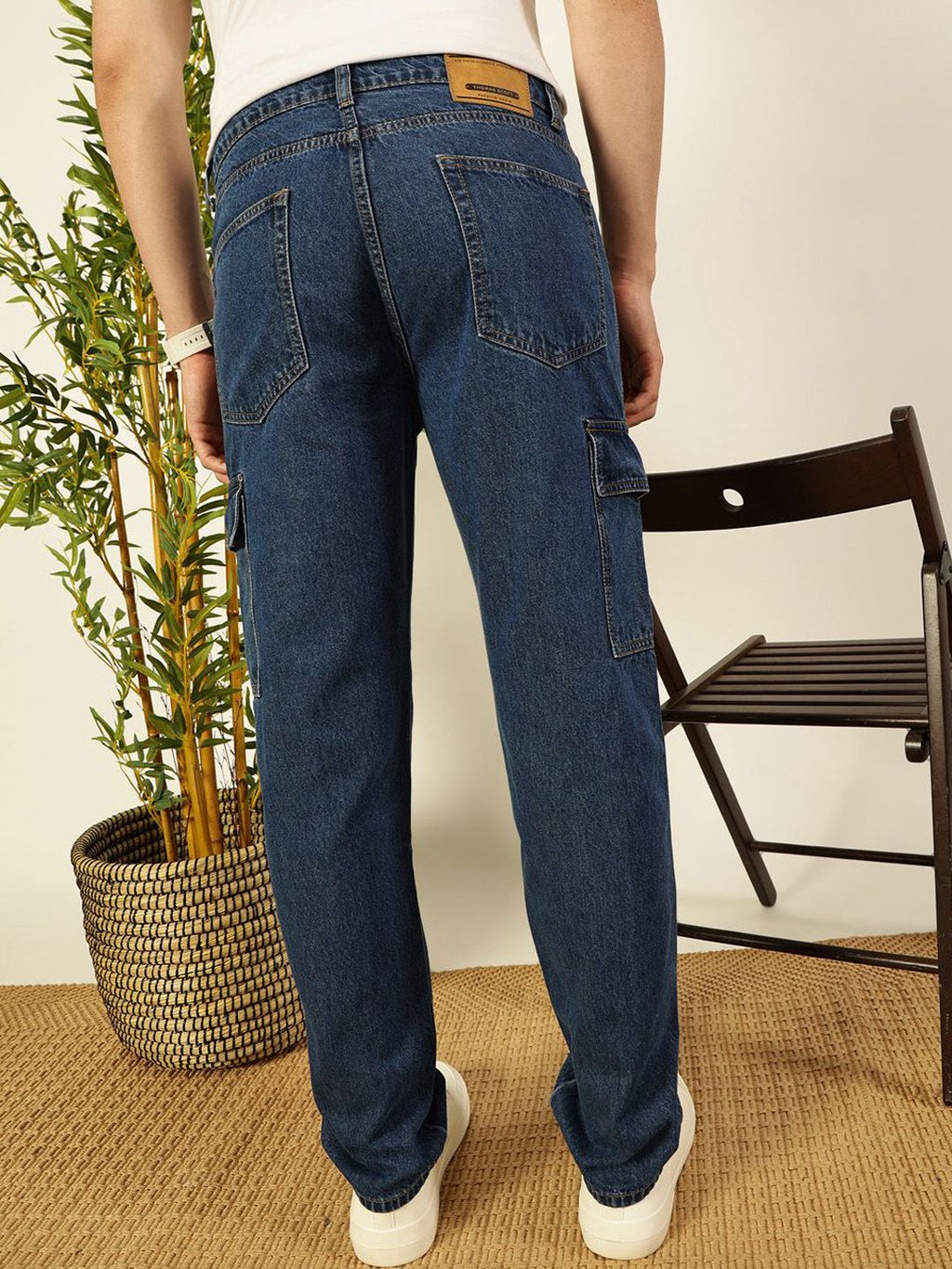Blue Classic Relaxed Fit Cotton Cargo Jeans For Men