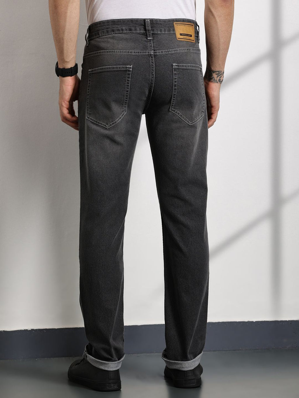 DarkGrey Slim Fit Mid-Rise Clean Look Non stretchable Jeans