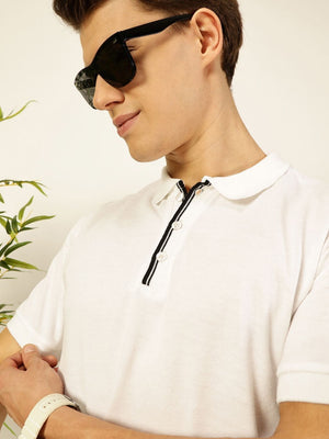 White Regular Fit Short Sleeves Solid Polo Collar Knit Tshirt For Men