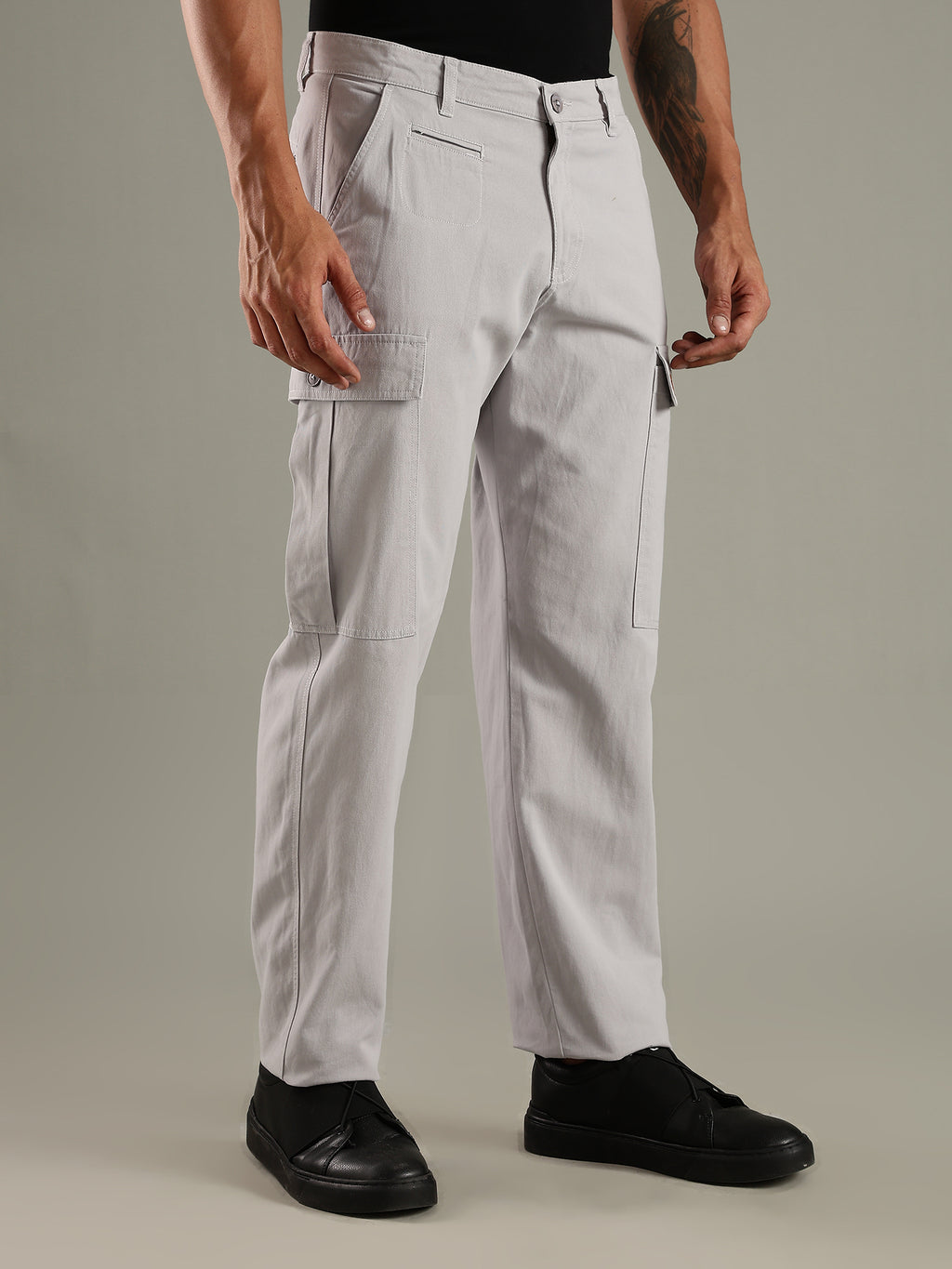 Thomas Scott Men LightGrey Mid-Rise Straight Fit Woven Cargo Trouser