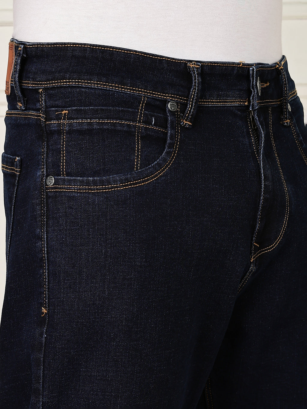 Thomas Scott Men Darkblue Mid-Rise Relaxed Fit Clean Look Strachable Jeans