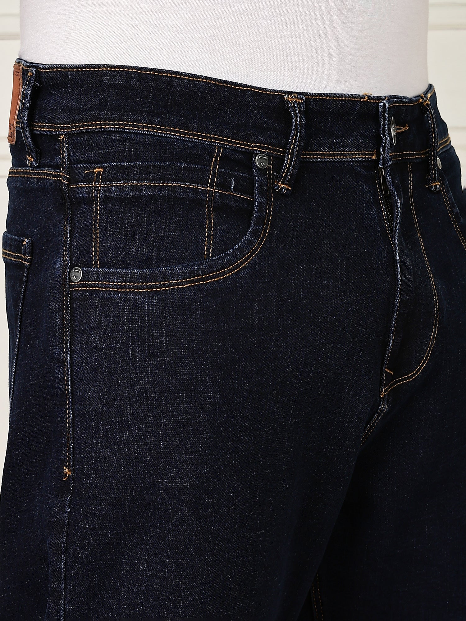 Thomas Scott Men Darkblue Mid-Rise Relaxed Fit Clean Look Strachable Jeans