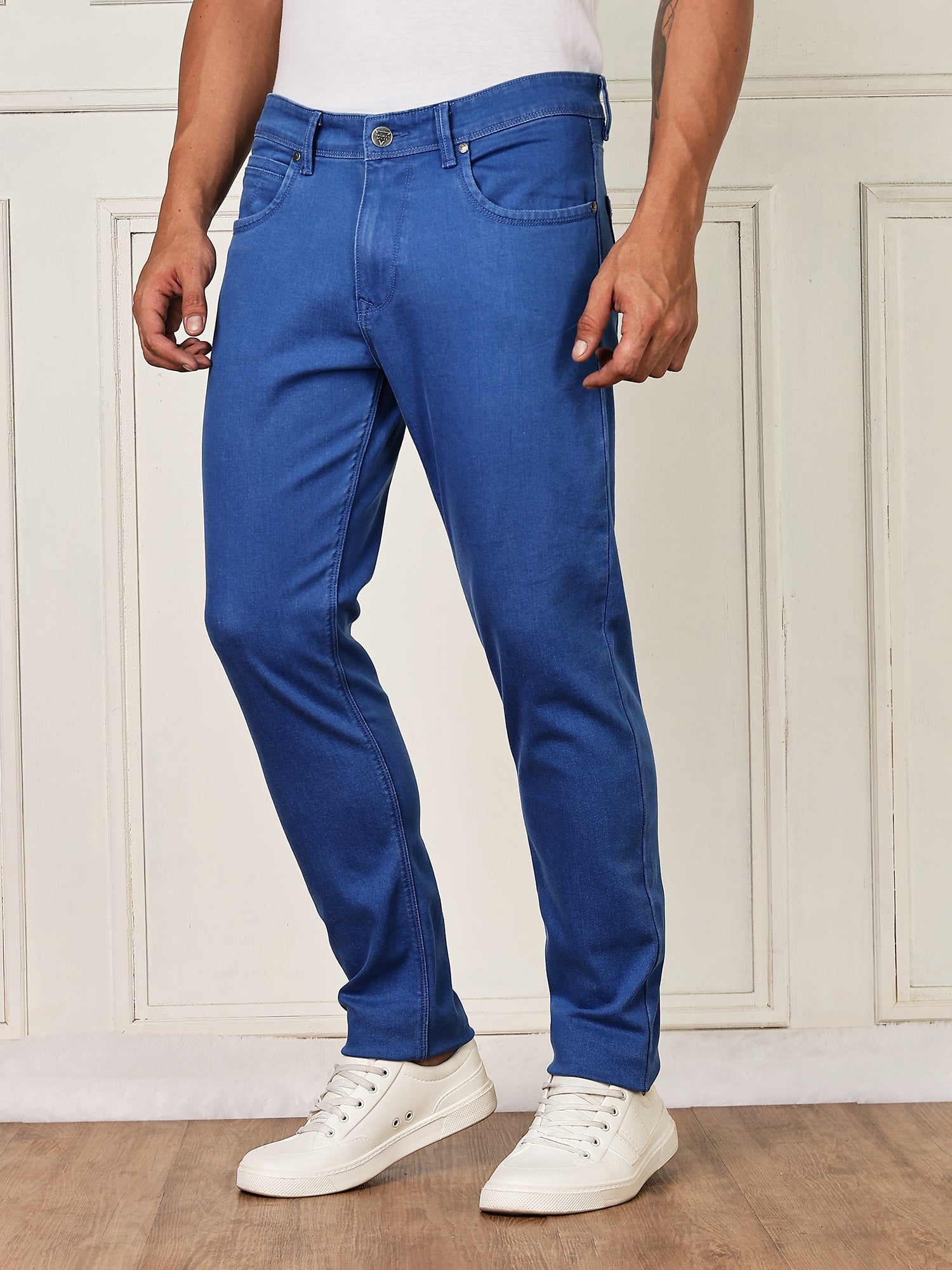 Thomas Scott Men Light Blue Mid-Rise Slim Fit Clean Look Strachable Jeans