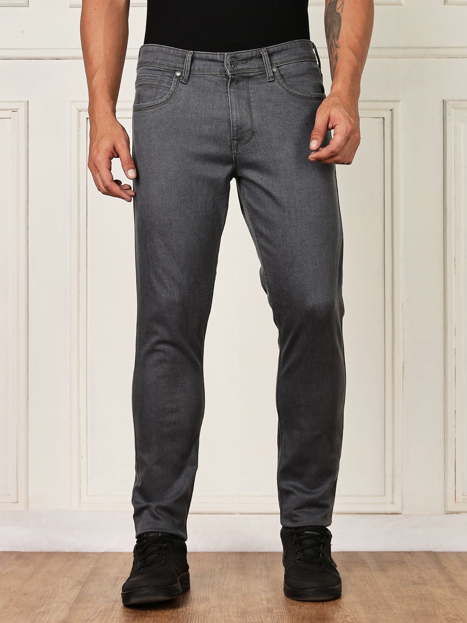 Thomas Scott Men Grey Mid-Rise Slim Fit Clean Look Strachable Jeans