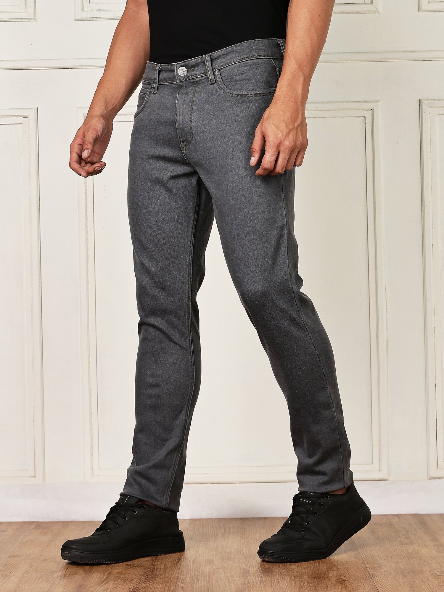 Thomas Scott Men Grey Mid-Rise Slim Fit Clean Look Strachable Jeans