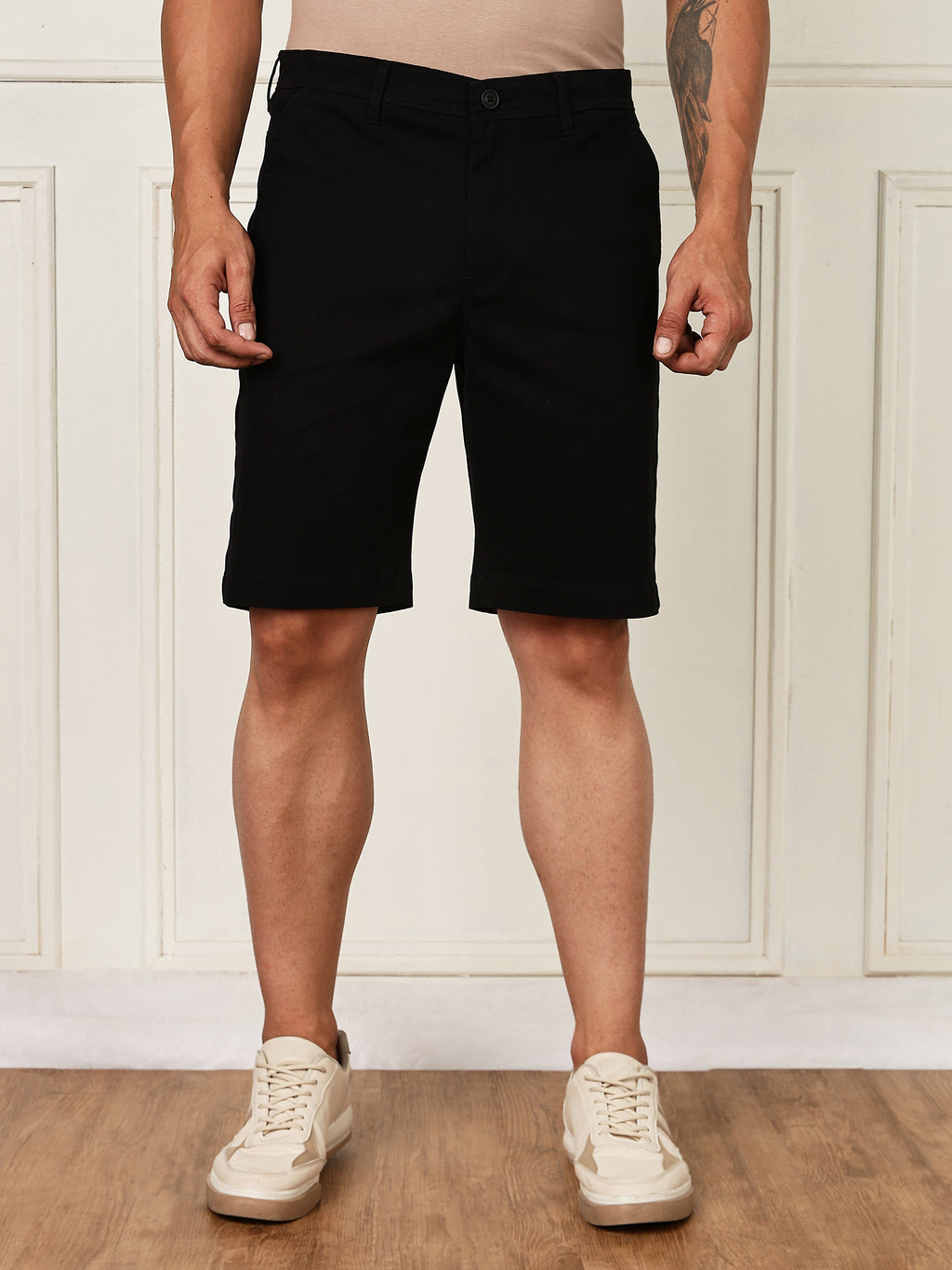 Thomas Scott Men Black Mid-Rise Regular Fit Woven Chinos Shorts
