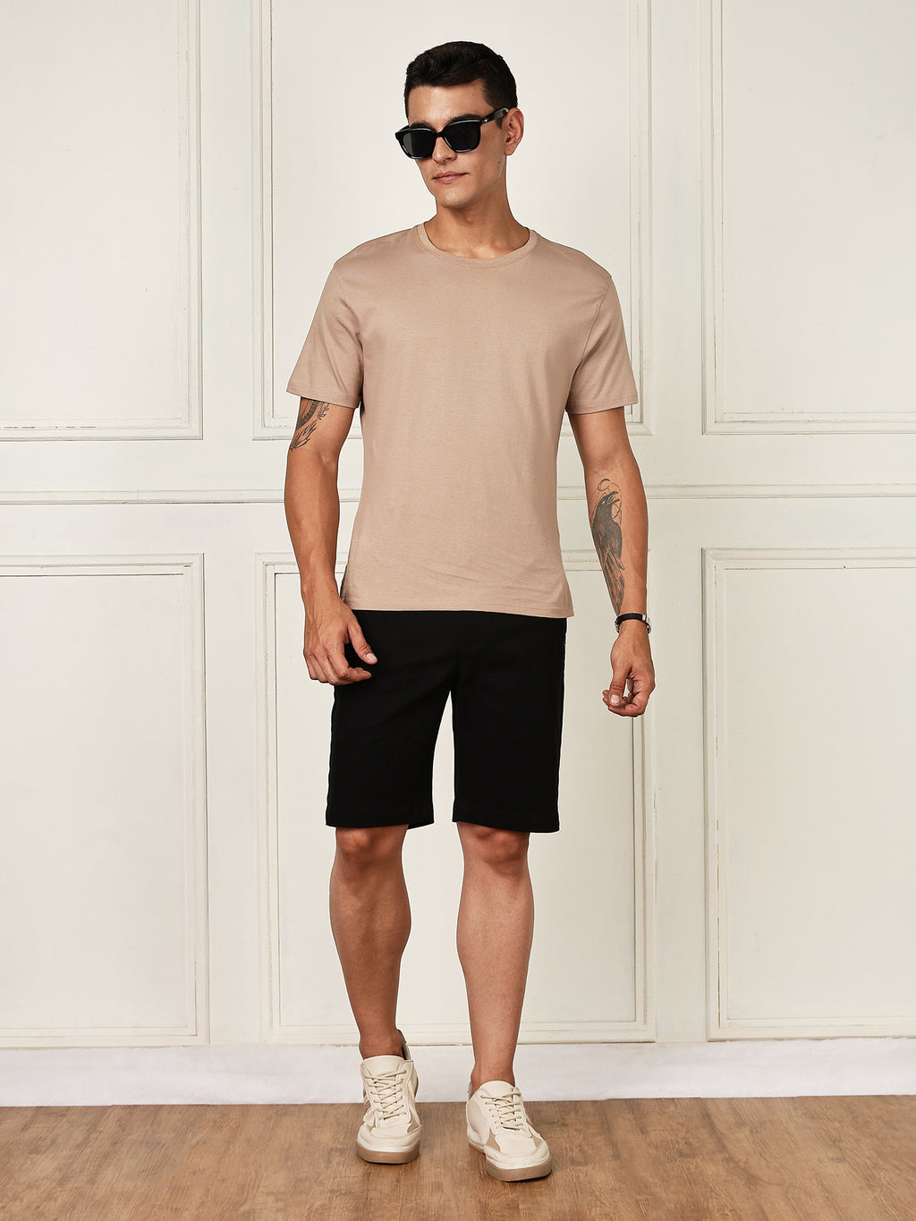 Thomas Scott Men Black Mid-Rise Regular Fit Woven Chinos Shorts
