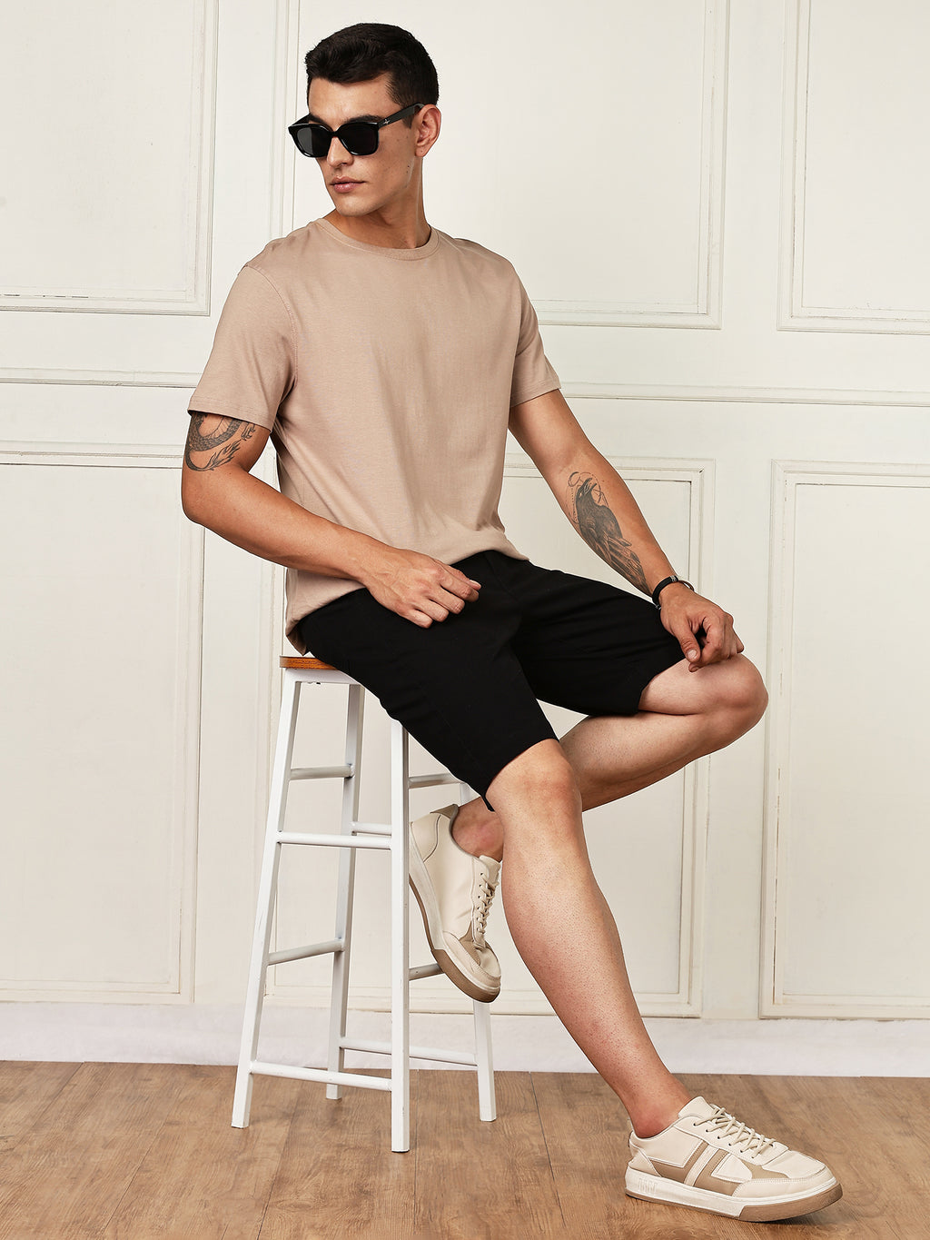 Thomas Scott Men Black Mid-Rise Regular Fit Woven Chinos Shorts