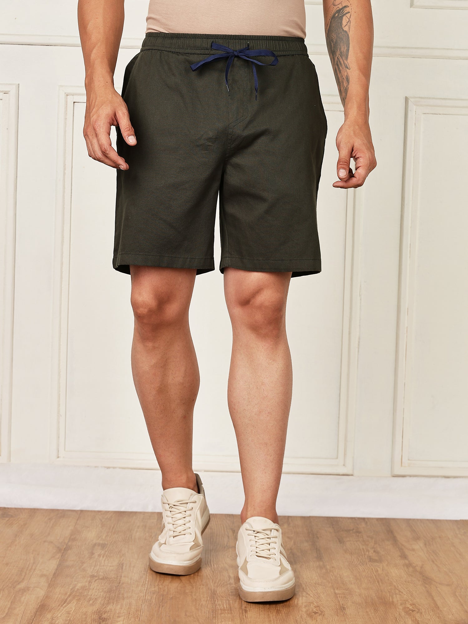 Thomas Scott Men Green Mid-Rise Regular Fit Cotton Woven Boxer Shorts