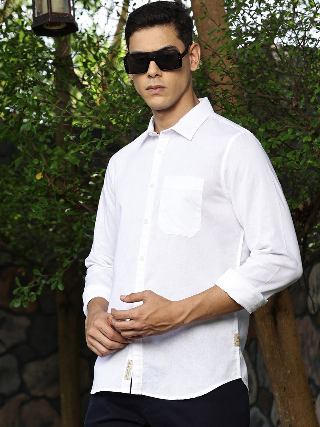 White Premium Regular Fit Long Sleeves Spread Collar Solid Cotton Linen Casual Shirt For Men